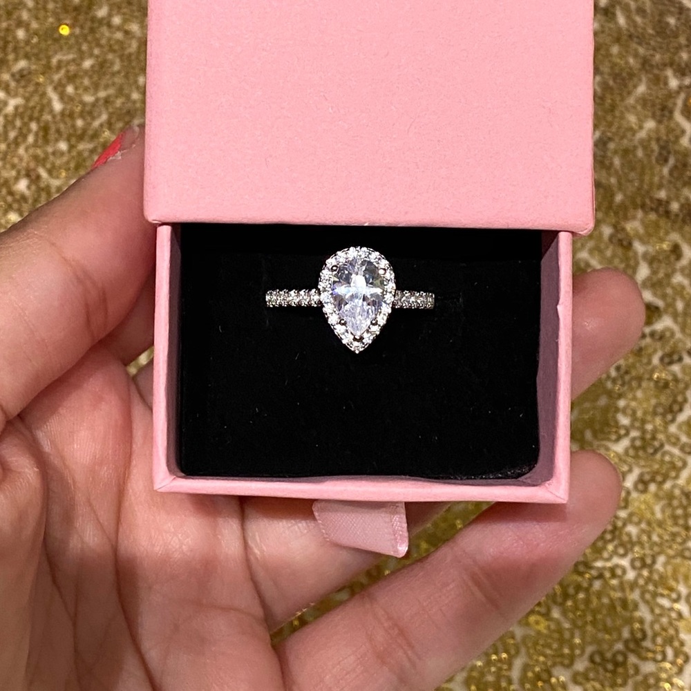 ✨Sparkling Sterling Sapphire✨18K White Gold✨ - Picture 3 of 9